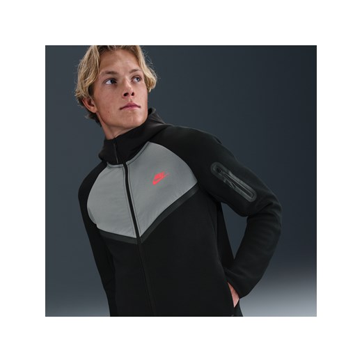 Męska kurtka z dzianiny z zamkiem na całej długości Windrunner Nike Tech - Czerń ze sklepu Nike poland w kategorii Bluzy męskie - zdjęcie 184647671