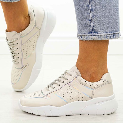 Beżowe skórzane sneakersy damskie S.Barski 22226 ze sklepu suzana.pl w kategorii Buty sportowe damskie - zdjęcie 184654813