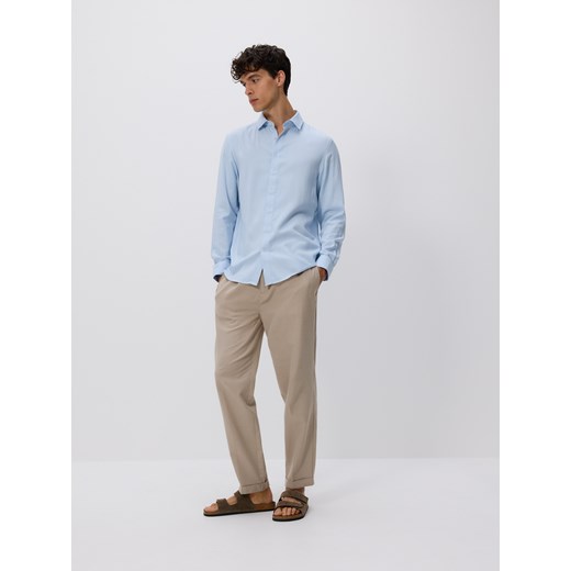 Reserved - Gładka koszula regular fit - jasnoniebieski Reserved L Reserved