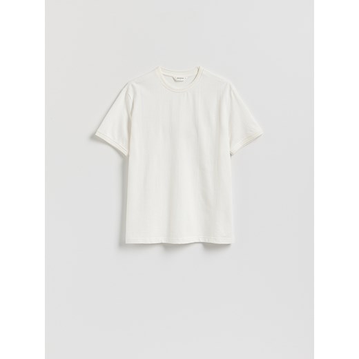 Reserved - Strukturalny t-shirt comfort fit - złamana biel ze sklepu Reserved w kategorii T-shirty męskie - zdjęcie 184655624