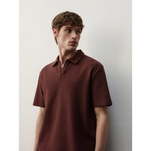 Reserved - Strukturalne polo comfort fit - mahoniowy ze sklepu Reserved w kategorii T-shirty męskie - zdjęcie 184655813