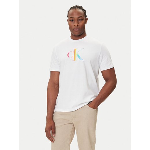 Calvin Klein Jeans T-Shirt Pride Graphic LV04RC800G Biały Regular Fit ze sklepu MODIVO w kategorii T-shirty męskie - zdjęcie 184661040
