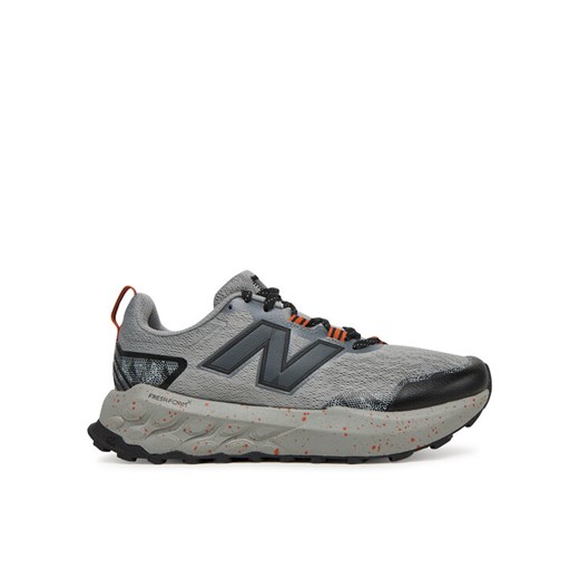 Buty do biegania New Balance Garoe MTGAROJ2 Szary ze sklepu eobuwie.pl w kategorii Buty sportowe męskie - zdjęcie 184666751