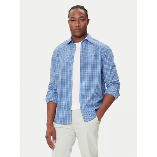 Tommy Jeans Koszula Essential DM0DM21693 Niebieski Regular Fit ze sklepu MODIVO w kategorii Koszule męskie - zdjęcie 184681901
