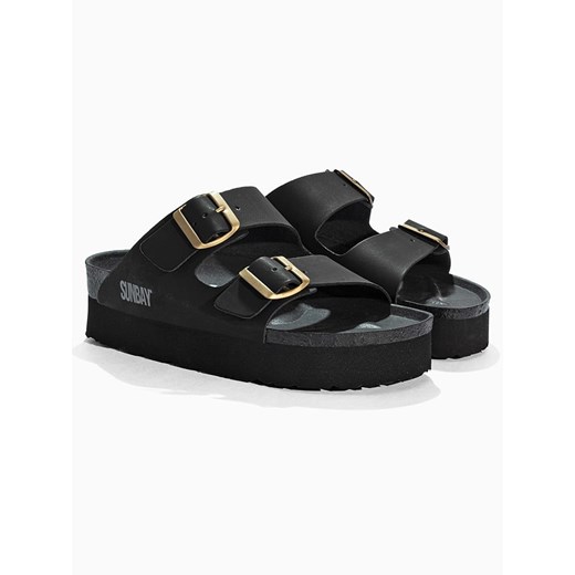Sunbay Klapki w kolorze czarnym ze sklepu Limango Polska w kategorii Klapki damskie - zdjęcie 184685544
