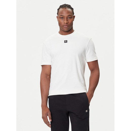 HUGO T-Shirt Dalile 50505201 Beżowy Regular Fit ze sklepu MODIVO w kategorii T-shirty męskie - zdjęcie 184688540