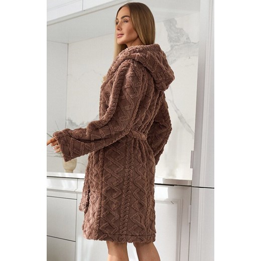Krótki szlafrok damski z kapturem czekoladowy 2401 Geo, Kolor czekoladowy, Rozmiar L, L&amp;L ze sklepu Primodo w kategorii Szlafroki damskie - zdjęcie 184689394