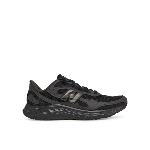 New Balance Buty do biegania Arishi MARISTX4 Czarny ze sklepu MODIVO w kategorii Buty sportowe męskie - zdjęcie 184691072