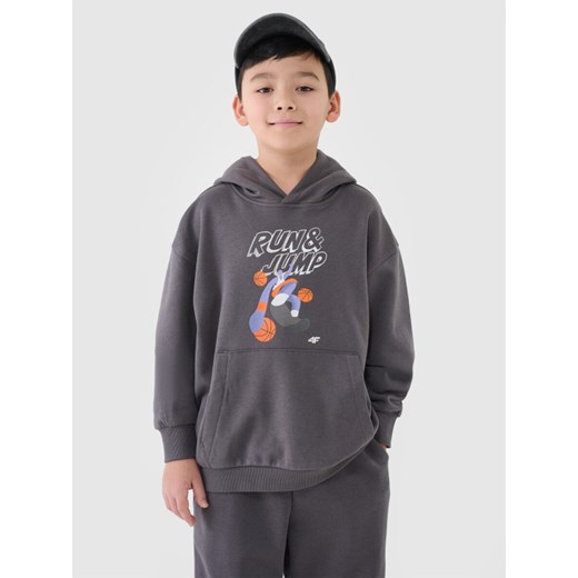 Chłopięca bluza dresowa nierozpinana bez kaptura 4F 4FJASAW24TSWSM2160 - szara ze sklepu Sportstylestory.com w kategorii Bluzy chłopięce - zdjęcie 184694950