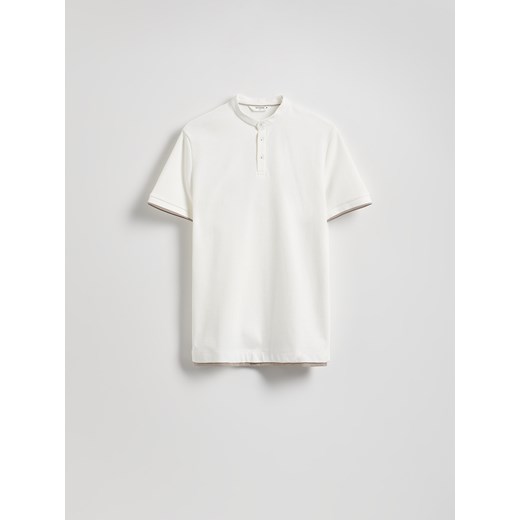Reserved - Strukturalne polo regular fit - złamana biel ze sklepu Reserved w kategorii T-shirty męskie - zdjęcie 184696374