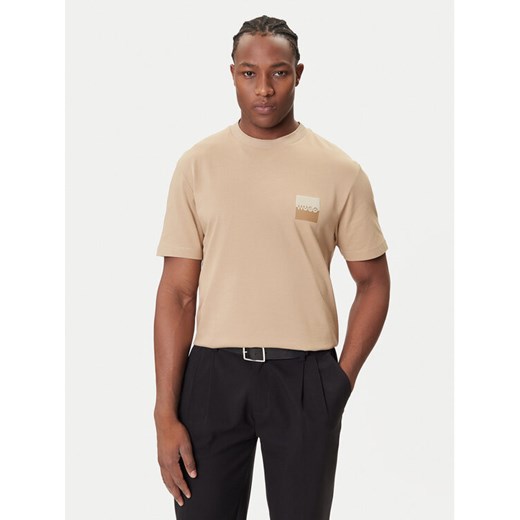 HUGO T-Shirt Dusplito 50542816 Beżowy Relaxed Fit ze sklepu MODIVO w kategorii T-shirty męskie - zdjęcie 184706763