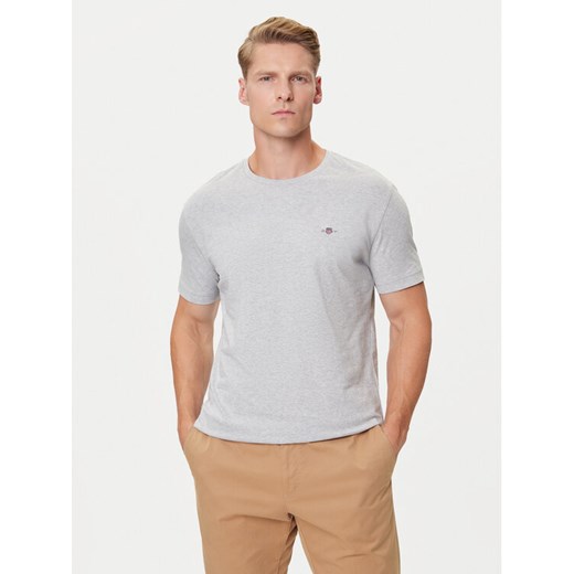 Gant T-Shirt Shield 2003184 Szary Regular Fit ze sklepu MODIVO w kategorii T-shirty męskie - zdjęcie 184725670