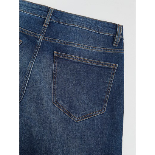 Reserved - Jeansy slim z efektem sprania - granatowy Reserved 38/34 Reserved