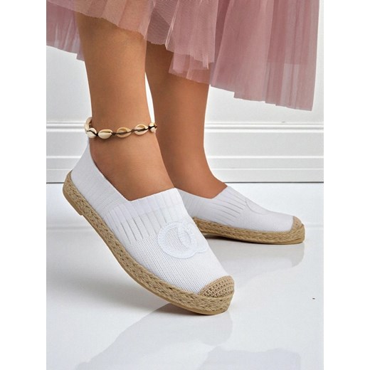 Espadryle damskie Calista Biancha – białe płaskie z eko zamszu, styl włoski ze sklepu royalfashion.pl w kategorii Espadryle damskie - zdjęcie 184737704