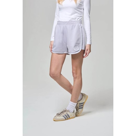 Bench Szorty dresowe &quot;Soliha&quot; w kolorze lawendowym Bench 40 okazja Limango Polska