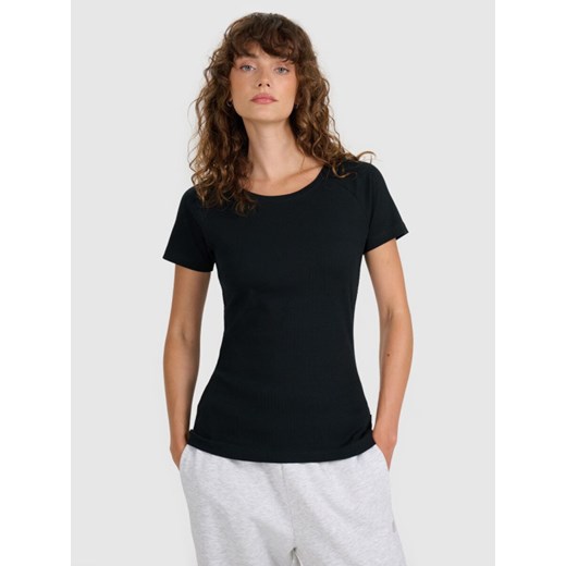 Damski t-shirt bez nadruku 4F 4FRSS25TTSHF2790 - czarny ze sklepu Sportstylestory.com w kategorii Bluzki damskie - zdjęcie 184767314