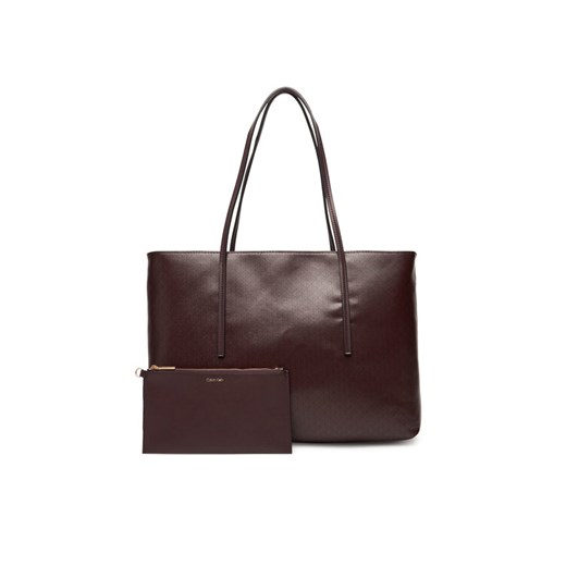Torebka Calvin Klein Emblem Aop Tote W/ Pouch LV04F3266G Bordowy ze sklepu eobuwie.pl w kategorii Torby Shopper bag - zdjęcie 184767581