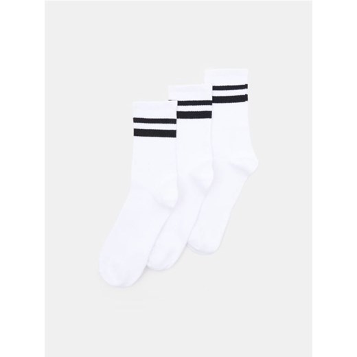 Sinsay - Skarpetki 3 pack - biały - id: 797EL-00X - marki Sinsay - 184782962 Sinsay - Skarpetki 3 pack - biały ze sklepu Sinsay w kategorii Skarpetki męskie - zdjęcie 184782962