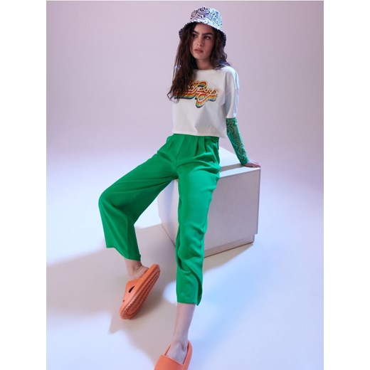 Sinsay - Crop top z nadrukiem - kremowy Sinsay XXS okazyjna cena Sinsay