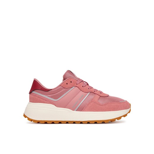Tommy Jeans Sneakersy Tjw Cleated Runner EN0EN02788 Różowy ze sklepu MODIVO w kategorii Buty sportowe damskie - zdjęcie 184797771