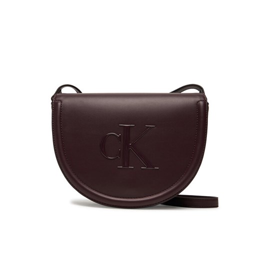 Torebka Calvin Klein Bold Ck Saddle Crossbody LV04F3221G Bordowy ze sklepu eobuwie.pl w kategorii Listonoszki - zdjęcie 184799772