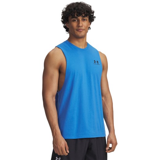 Męski top treningowy Under Armour UA LEFT CHEST CUT OFF TANK - niebieski ze sklepu Sportstylestory.com w kategorii T-shirty męskie - zdjęcie 184816801