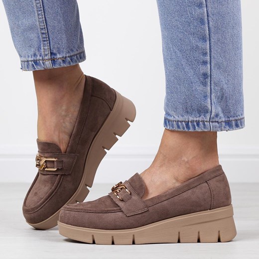 Mokasyny damskie khaki na koturnie Potocki 12372 ze sklepu suzana.pl w kategorii Mokasyny damskie - zdjęcie 184823154