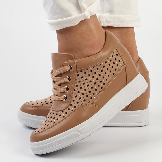 Beżowe sneakersy damskie M.Daszyński Sa143-15 ze sklepu suzana.pl w kategorii Buty sportowe damskie - zdjęcie 184825713