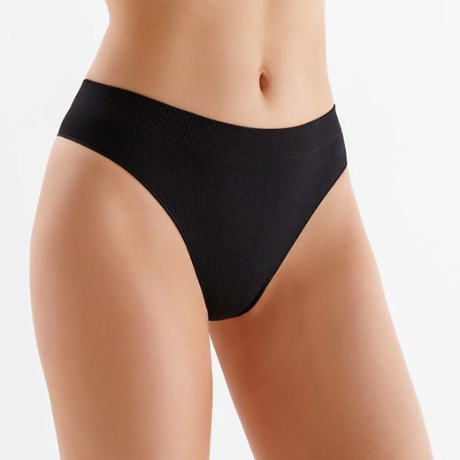 Bezszwowe majtki damskie brazyliany brasilian briefs bk ze sklepu suzana.pl w kategorii Majtki damskie - zdjęcie 184826841