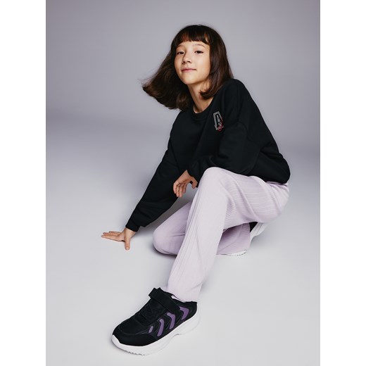 Reserved - Lekkie sneakersy - czarny ze sklepu Reserved w kategorii Buty sportowe dziecięce - zdjęcie 184848471