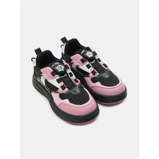 Sinsay - Kolorowe sneakersy na grubej podeszwie - czarny ze sklepu Sinsay w kategorii Buty sportowe dziecięce - zdjęcie 184848782