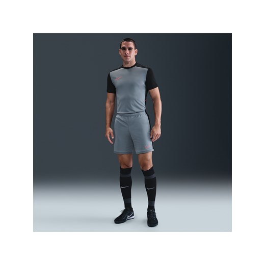 Męskie spodenki piłkarskie Dri-FIT Nike Academy - Szary ze sklepu Nike poland w kategorii Spodenki męskie - zdjęcie 184862724