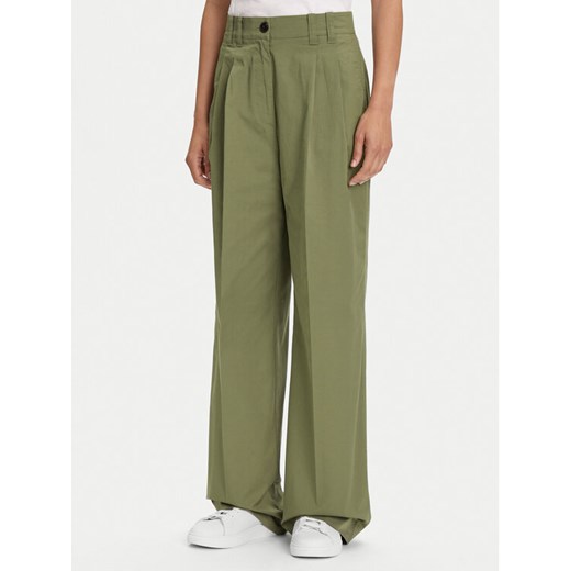 Marc O'Polo Spodnie materiałowe 506 0341 10105 Zielony Loose Fit ze sklepu MODIVO w kategorii Spodnie damskie - zdjęcie 184879592
