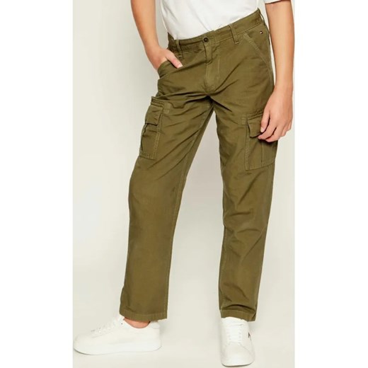 Tommy Hilfiger Spodnie cargo | Regular Fit ze sklepu Gomez Fashion Store w kategorii Spodnie chłopięce - zdjęcie 184886084