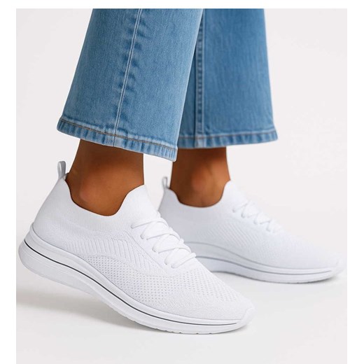 Białe wsuwane buty sportowe /H2 17270 W101/ ze sklepu Pantofelek24.pl w kategorii Buty sportowe damskie - zdjęcie 184886482