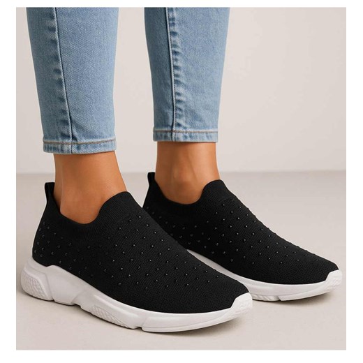 Wsuwane czarne buty sportowe /D4-3 17506 G182/ ze sklepu Pantofelek24.pl w kategorii Buty sportowe damskie - zdjęcie 184886543