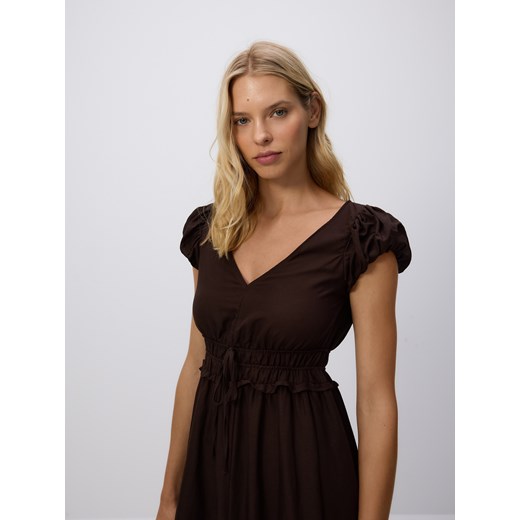 Reserved - Sukienka midi z lnem - brązowy Reserved XS Reserved