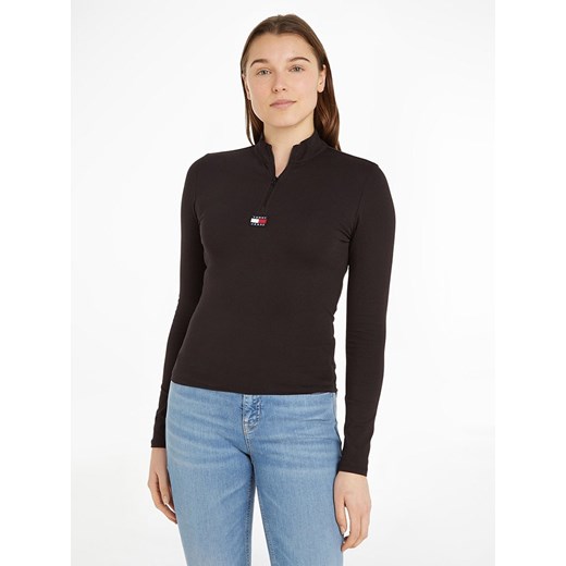 TOMMY JEANS Koszulka w kolorze czarnym ze sklepu Limango Polska w kategorii Bluzki damskie - zdjęcie 184892310