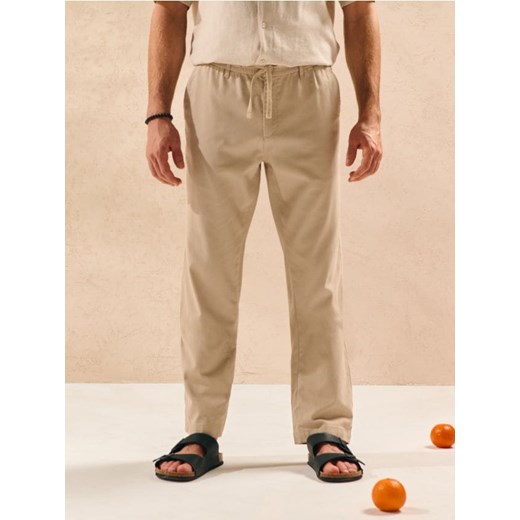 Sinsay - Spodnie straight fit - beżowy ze sklepu Sinsay w kategorii Spodnie męskie - zdjęcie 184904031