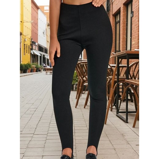 Sinsay - Legginsy z zapiętkiem - czarny ze sklepu Sinsay w kategorii Spodnie damskie - zdjęcie 184904590