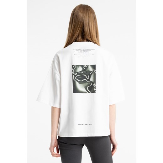 Biały t-shirt boxy z autorską grafiką z tyłu, kolor - biały, rozmiar - 170 ze sklepu REPORTER w kategorii Bluzki dziewczęce - zdjęcie 184918754