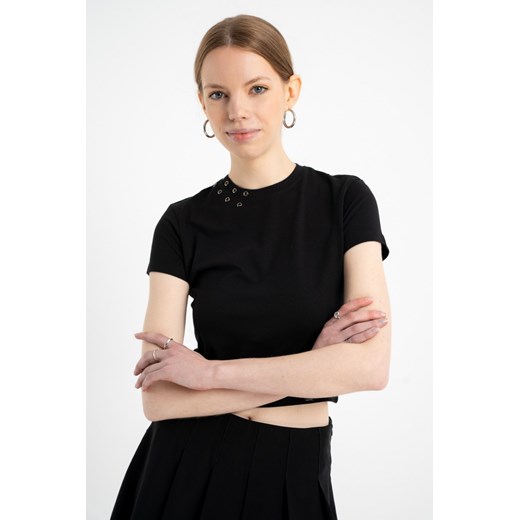 Czarna bluzka slim z ozdobnymi nitami, kolor - czarny, rozmiar - 170 ze sklepu REPORTER w kategorii Bluzki dziewczęce - zdjęcie 184918761