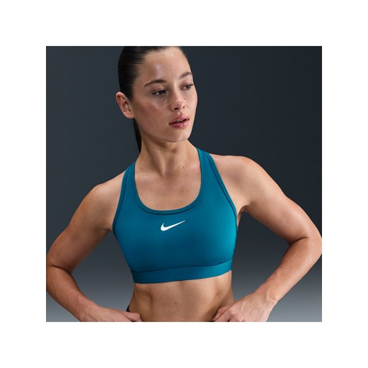 Damski stanik sportowy z wkładkami Nike Swoosh Medium Support - Niebieski ze sklepu Nike poland w kategorii Biustonosze - zdjęcie 184925420