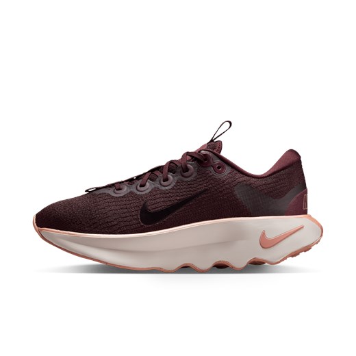 Damskie buty do chodzenia Nike Motiva - Czerwony Nike 38 Nike poland