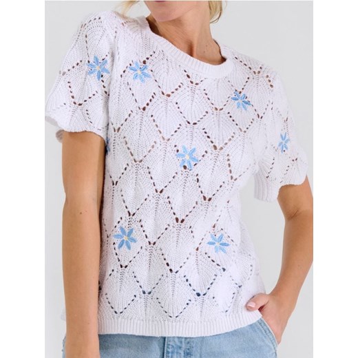 Sinsay - Bluzka swetrowa z haftowanymi kwiatami - kremowy ze sklepu Sinsay w kategorii Bluzki damskie - zdjęcie 184940903