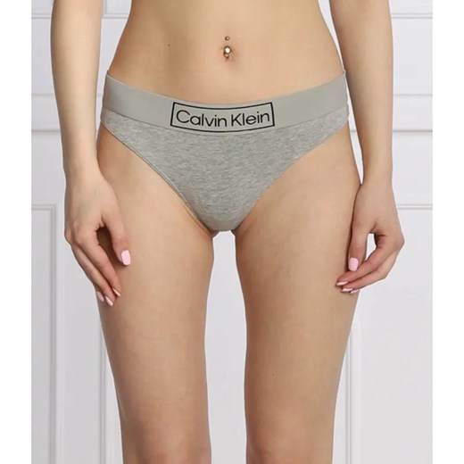 Calvin Klein Underwear Stringi ze sklepu Gomez Fashion Store w kategorii Majtki damskie - zdjęcie 184946740