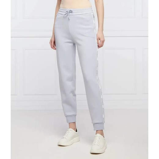 Emporio Armani Spodnie dresowe | Regular Fit ze sklepu Gomez Fashion Store w kategorii Spodnie damskie - zdjęcie 184947660