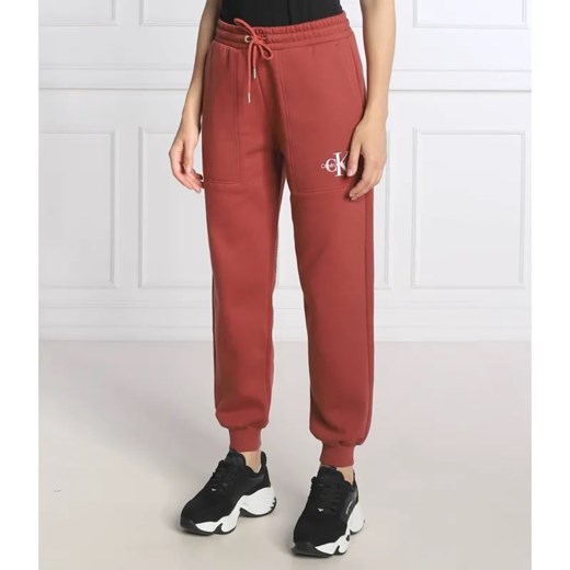 Calvin Klein Jeans Spodnie dresowe | Regular Fit ze sklepu Gomez Fashion Store w kategorii Spodnie damskie - zdjęcie 184947734