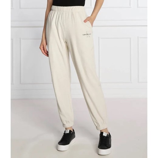 Calvin Klein Jeans Spodnie dresowe | Relaxed fit ze sklepu Gomez Fashion Store w kategorii Spodnie damskie - zdjęcie 184947741