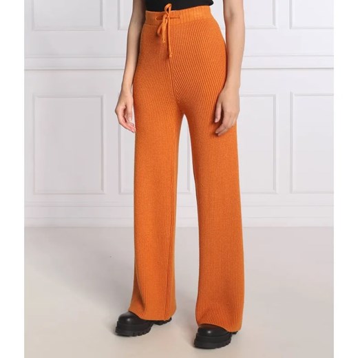 Silvian Heach Spodnie dzianinowe | Straight fit | z dodatkiem wełny ze sklepu Gomez Fashion Store w kategorii Spodnie damskie - zdjęcie 184947742